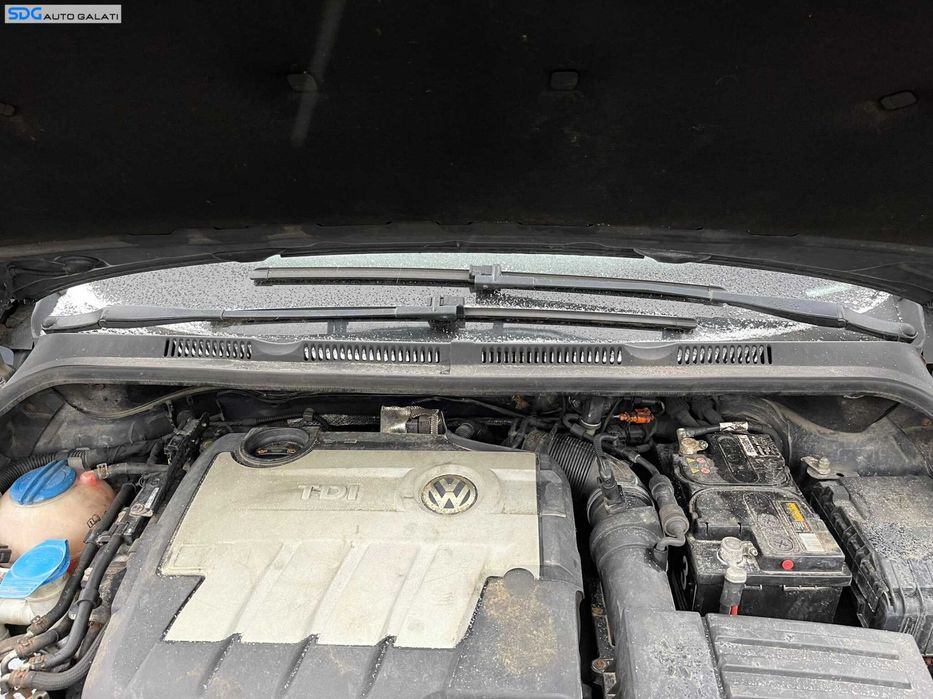 Motoras Stergatoare Parbiz Dreapta Fara Brate Volkswagen Golf 6 Plus 2008 - 2014