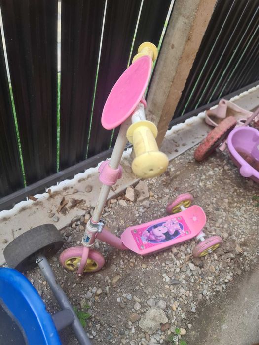 bicicleta trotineta cu fara pedale roti ajutatoare casca copii 2 4 ani