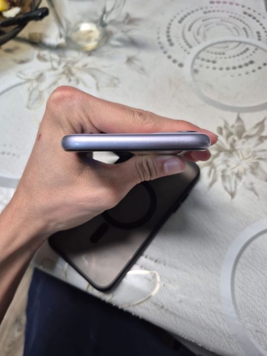 Iphone 11 128gb.