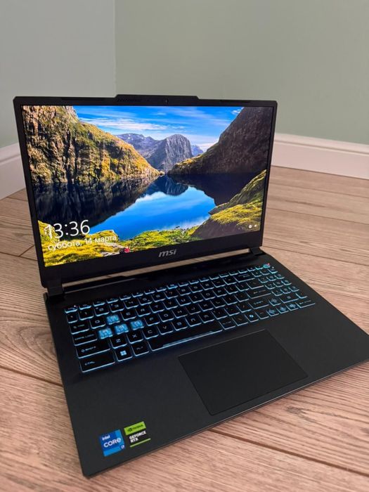 MSI Cyborg 15 / Core i7 13-поколения / RTX 4050 6GB / 16GB RAM