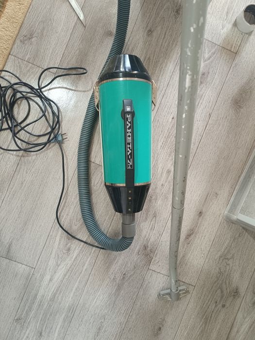 Пылесос Ракета 1976г