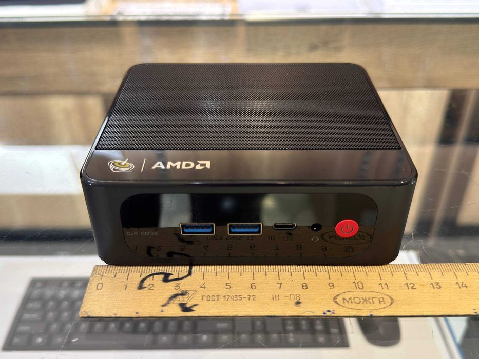 MiNi PC Beeling SER5 PRO Ryzen 7 5825U ram 16 ssd 256 Radeon 4Gb