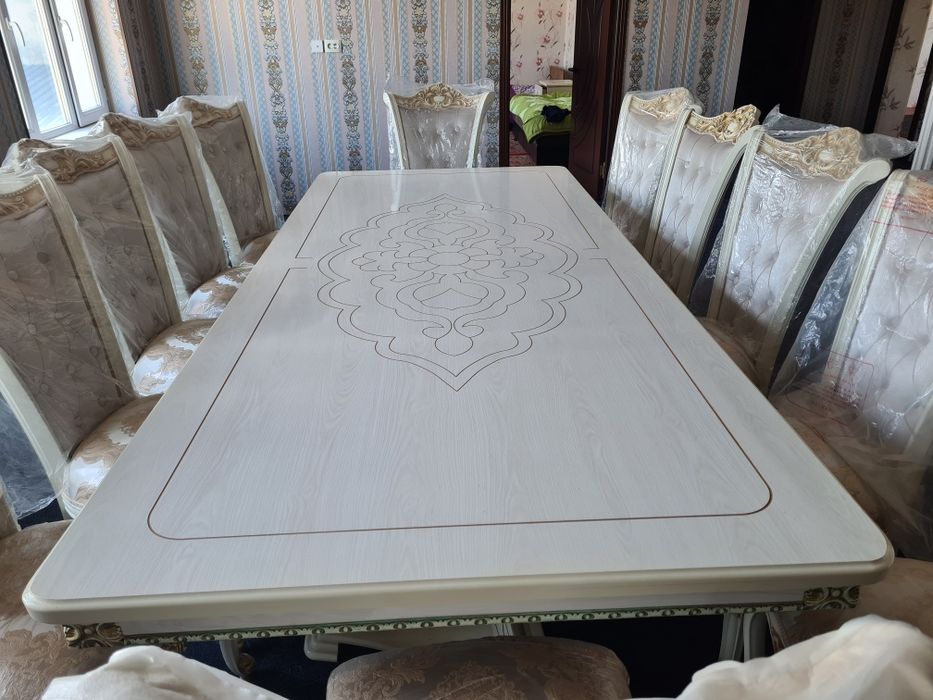 Stol stul sotiladi yengi ishlatilmagan xolati ideal