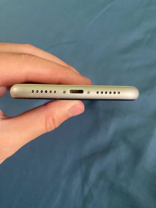 iPhone 11, 128г, белый