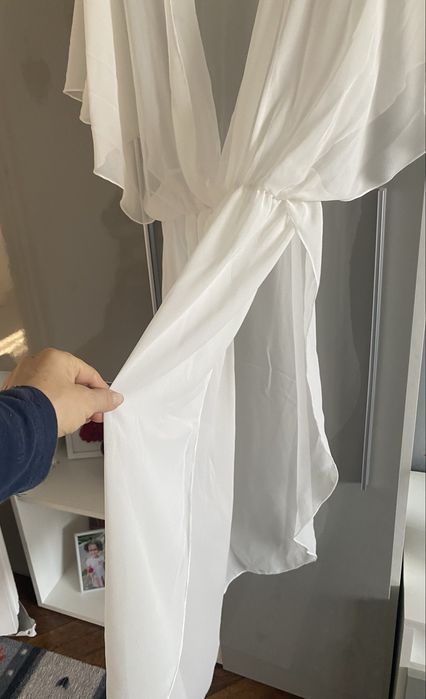 Vand rochie plaja cu crapatura M/L