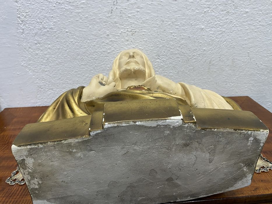 Френска порцеланова фигура исус