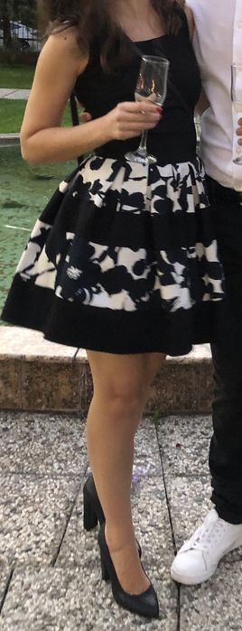 Рокля тип Барби - черно и бяло