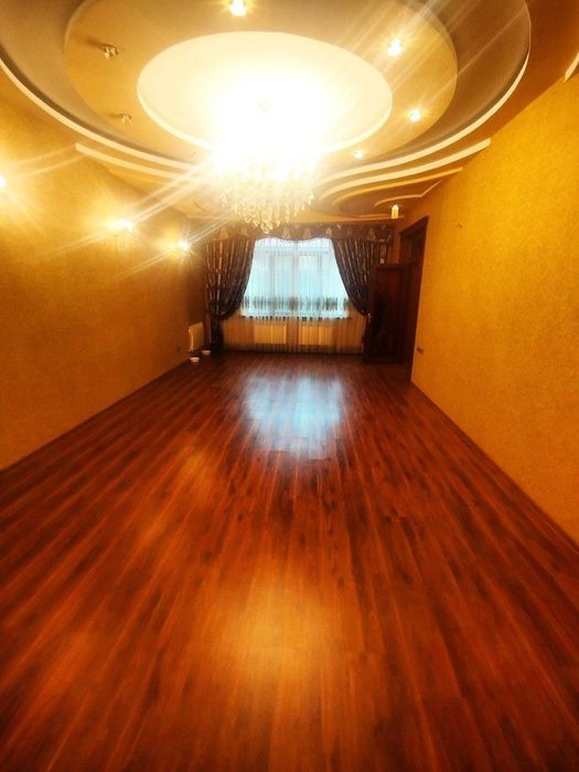 Евро участка сотилади!!! Никитина 3.5 соток