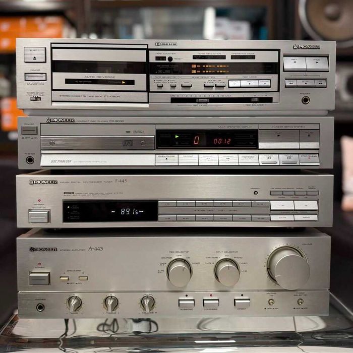 Ретро аудио сет PIONEER - сива серия - усилвател, дек, cd и тунер