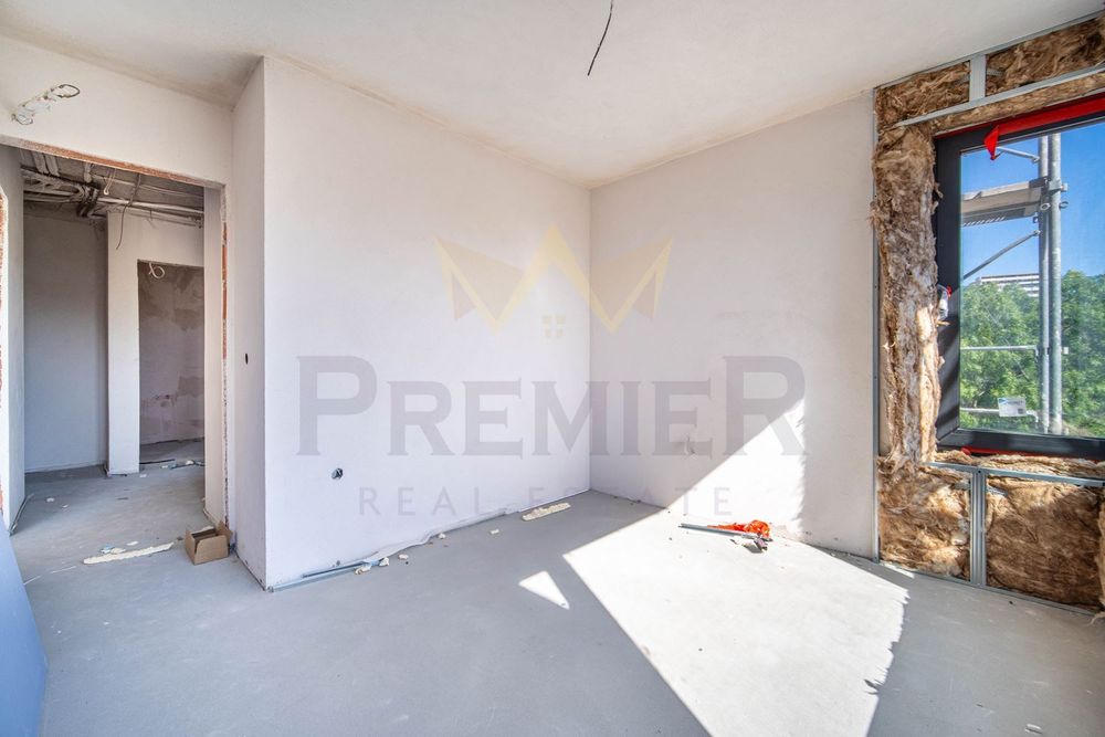 Продава се Тристаен апартамент в Варна, Чайка - 90 кв.м за 2773 €/кв.м - Снимка #5