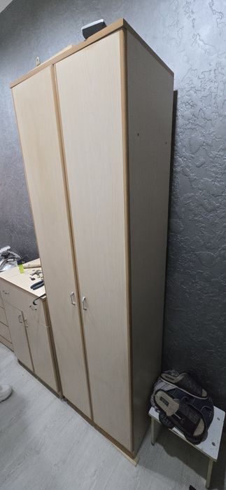 Продам Мебель в Прихожию.