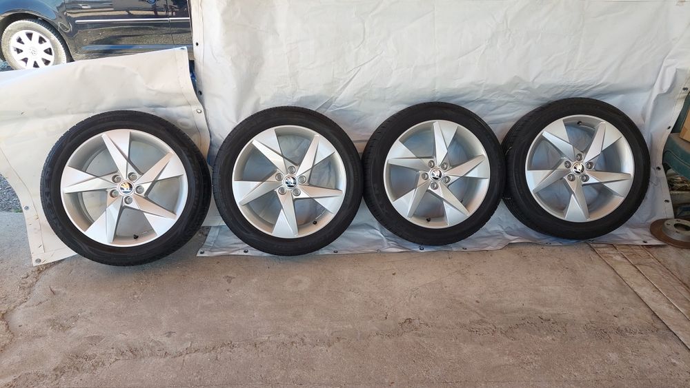 Лети джанти с гуми Skoda Skala 205/50/17""