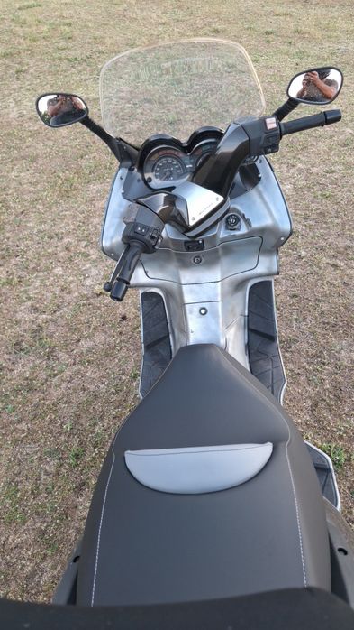 Aprilia atlantik 500