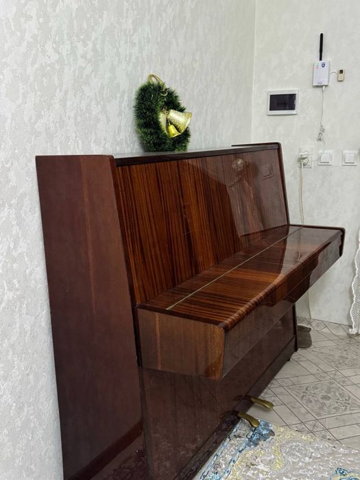 «Беларус» Оригинал Пианино Идеалний !