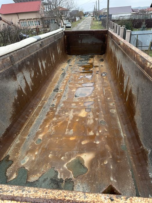 Semiremorca basculabila Schmitz Gotha