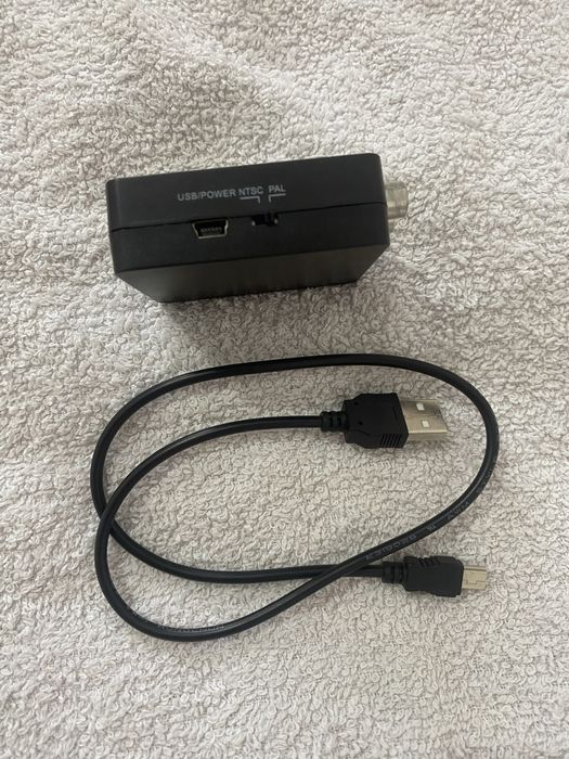 Adaptor nou HDMI la AV