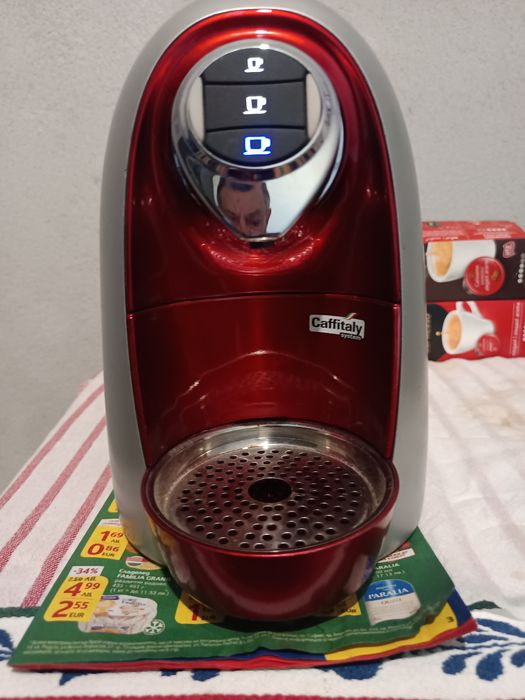Кафе машина с капсули Caffitaly system