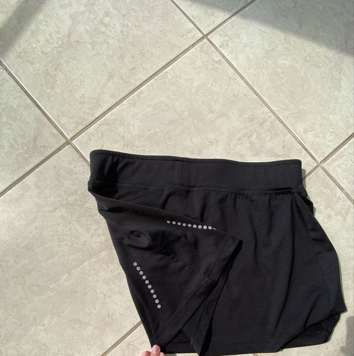 Set: Top+Fustă Sport Crivit, mărimea S. Nou