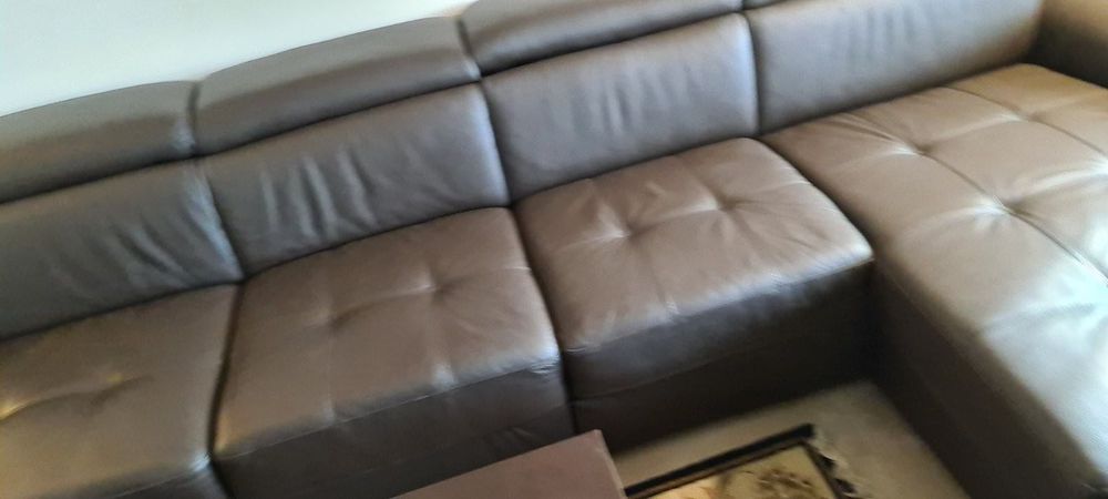 Луксозен италиански диван -Естесвена кожа