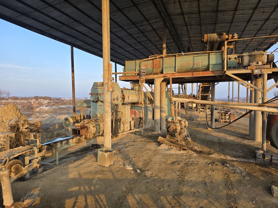 Гишт заводи ускуналари сотилади хитой JKR 40/45