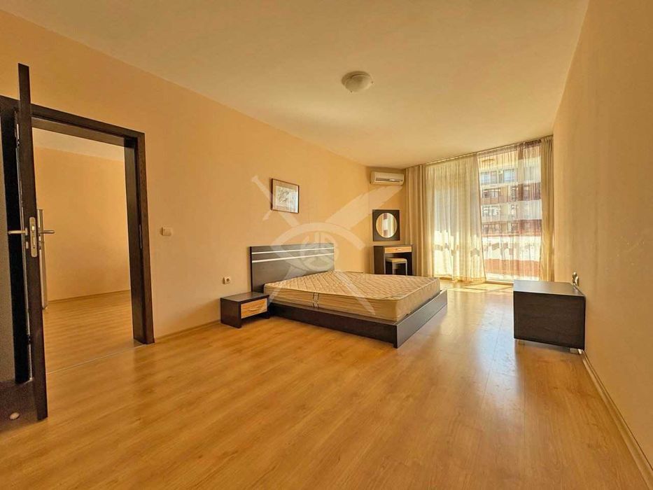 Продава се Двустаен апартамент в Свети Влас - 90 кв.м за 1323 €/кв.м - Снимка #2