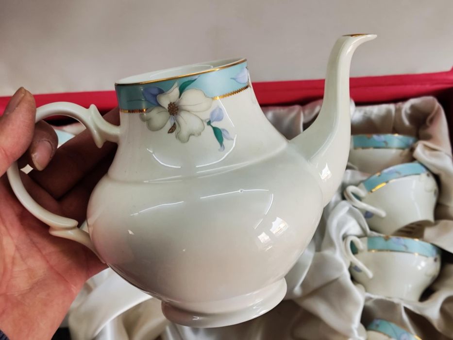 Нов сервиз за кафе bone china костен порцелан