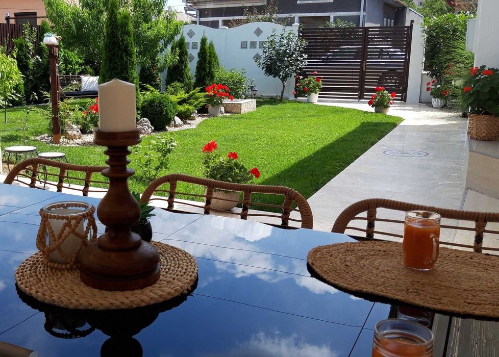 Casă Independentă Energetic - Simeria Central, zona de case