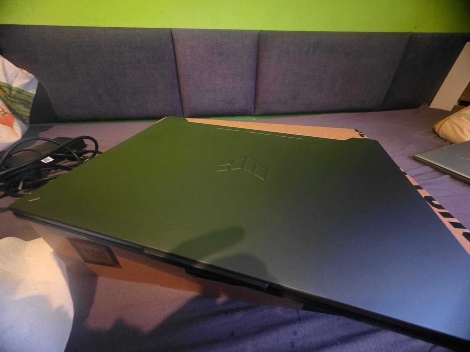 Laptop de gaming NOU - Asus TUF F15, Intel Core Ultra 9 270H - NVIDIA RTX 5060 8GB - 32GB RAM