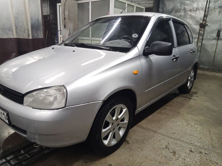 Продам Ваз калина 2011г