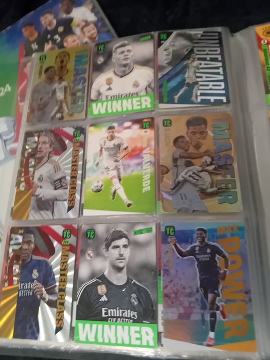 Vand album euro 2024 cu  100de lei negociabil