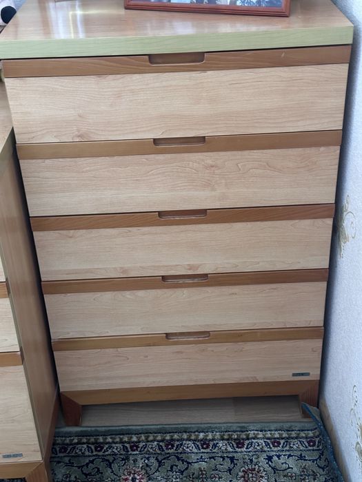 Спальный гарнитур