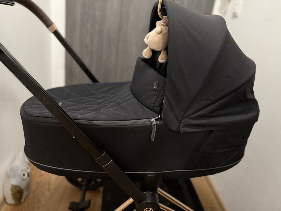 Cybex кош за новородено