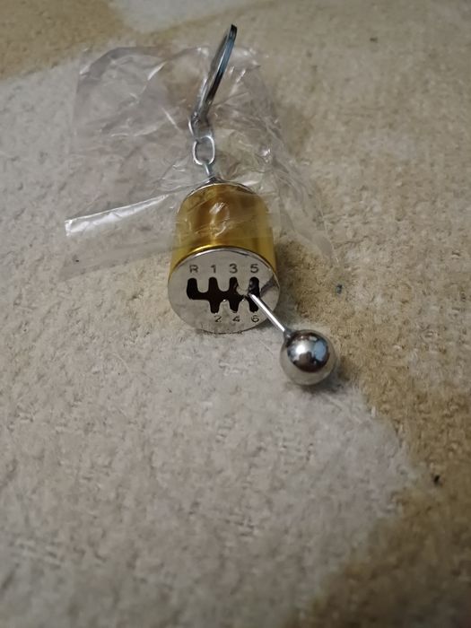 Ключодържател-скоростен лост