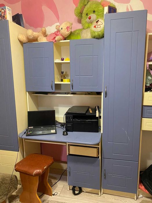 Детский шкаф и кровать