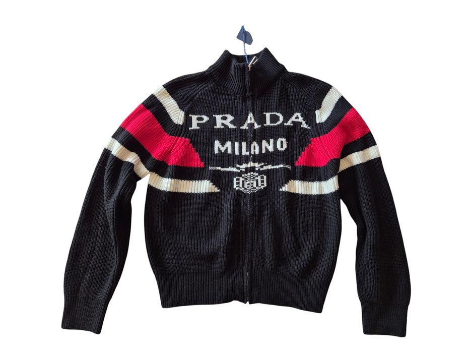 Chanel Balmain Prada сака жилетки