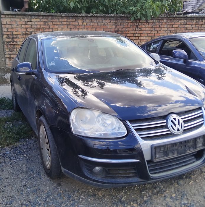 Bot/Fata completa Vw Jetta / Golf 5 combi (Bara/Far/Capota/Trager..