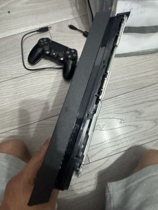 Playstation .4 cu defect