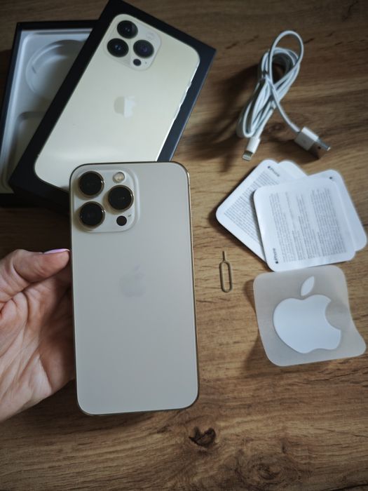 iPhone 13 Pro 128GB Gold + Apple Watch SE 44mm