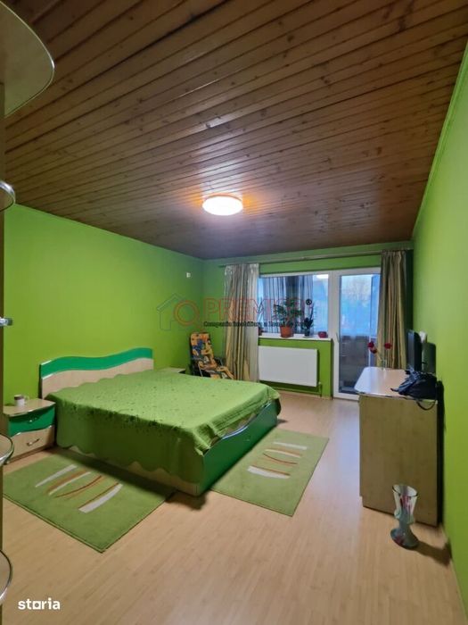 Metrou Aparatorii Patriei - Casa P+1+pod - 280mp teren