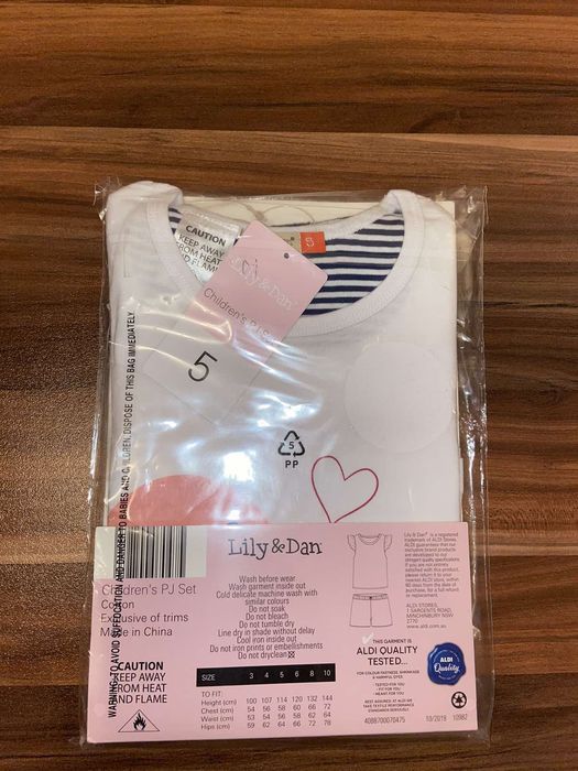 Клин Nike,детски летен комплект и клинчета,яке HM пудра