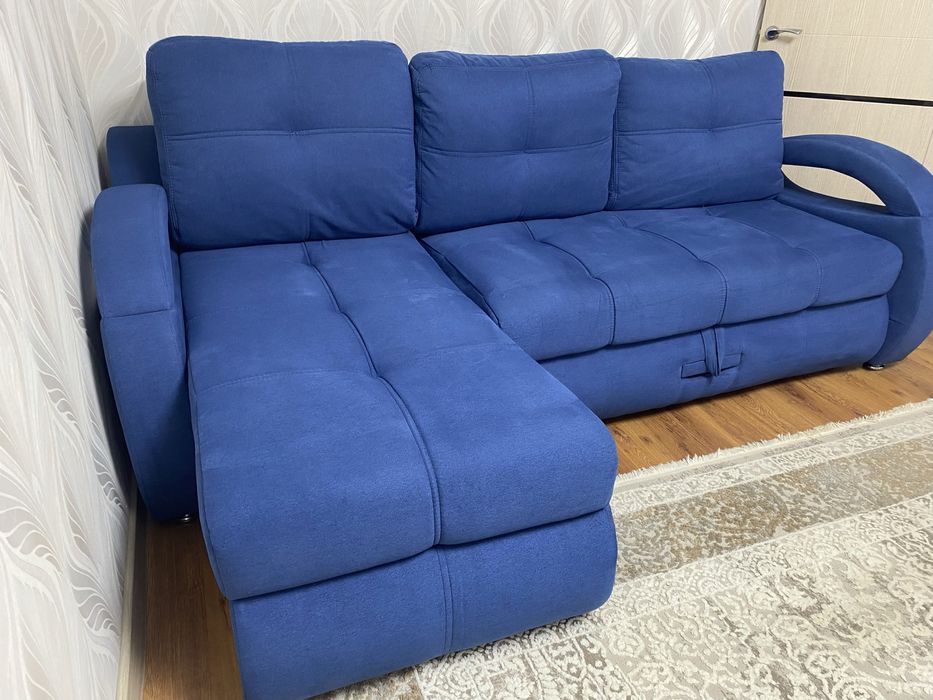 Продаю диван (раскладной)