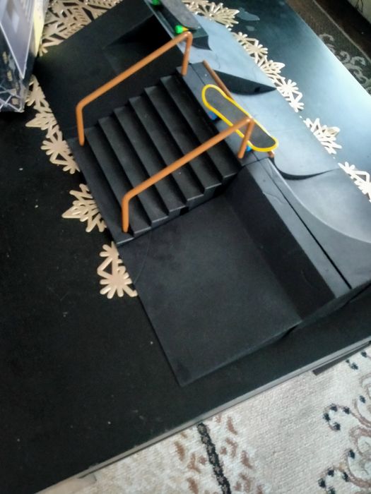 Продам Skatepark игрушка