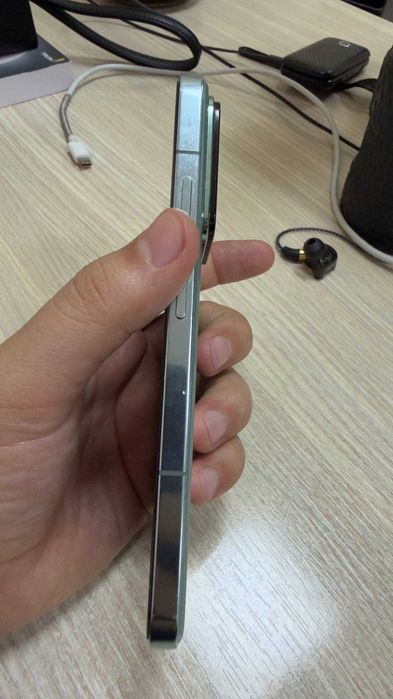 Xiaomi 14 сотилади | 100% идеал ҳолатда