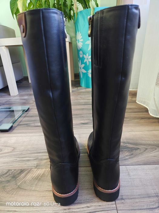 Дамски зимни ботуши Sí Barcelona