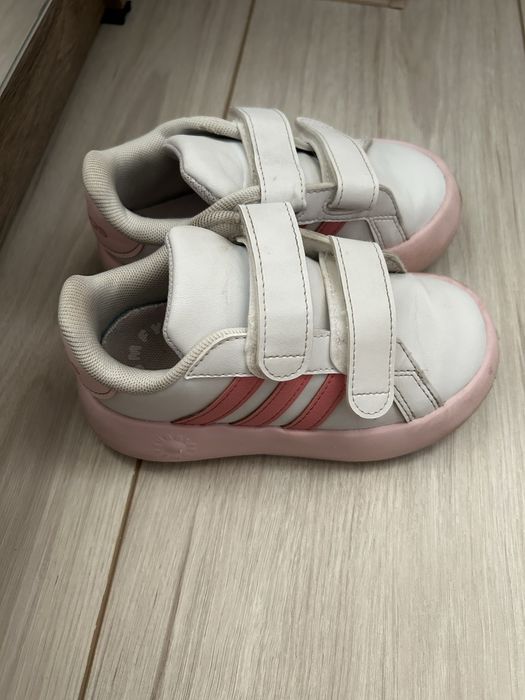 Детски маратонки adidas