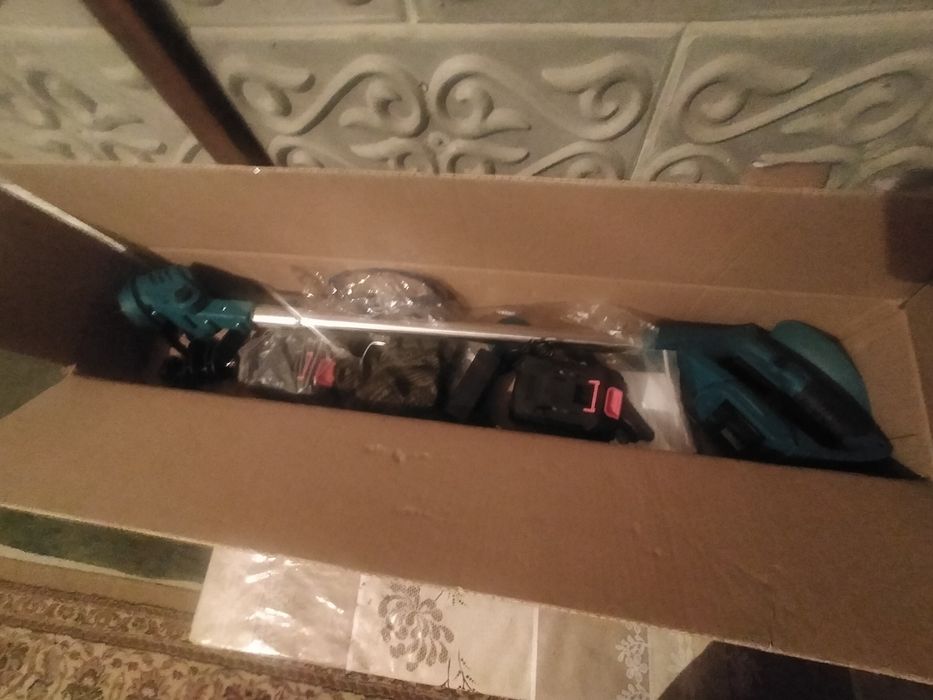 Продам газоно косилку