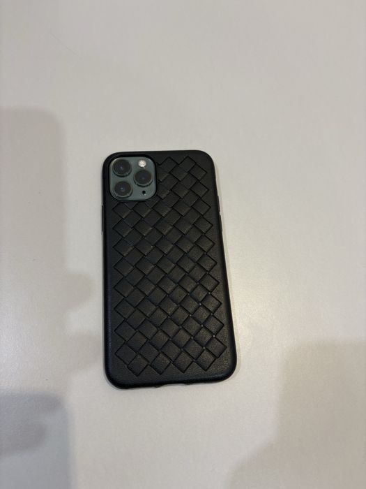 Продам Iphone 11 pro