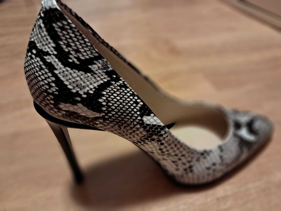 Pantofi Luca di Gioia, mărimea 37, piele exterior/interior, toc 10 cm