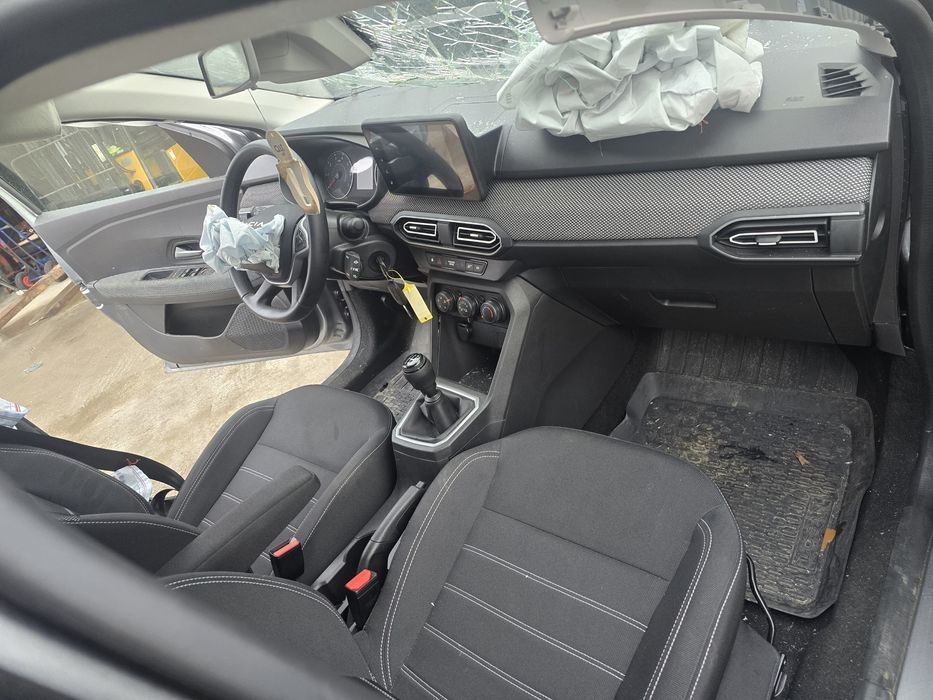 Dezmembrez Logan 2025 1.0 TCE GPL clima Incalzire scaune 6 trepte