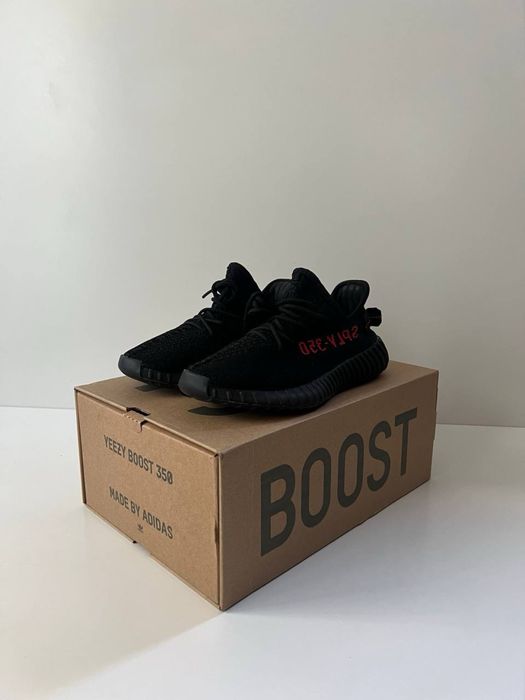Yeezy Boost 350 V2 ‘Bred